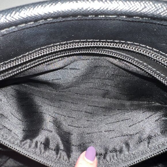 Authentic Michael Kors Jet Set Travel Saffiano Leather Top-Zip Tote Bag Black - Picture 15 of 15